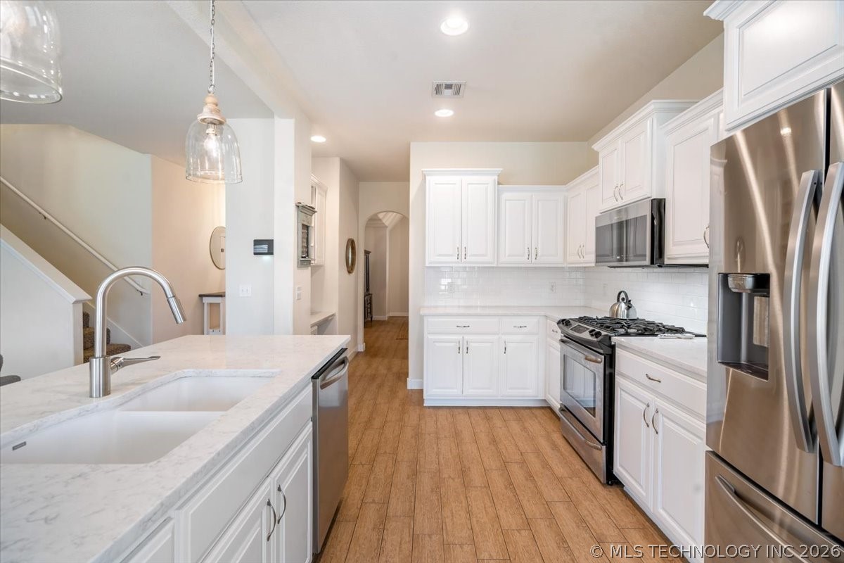 15517 E 87th Place N Owasso OK 74055