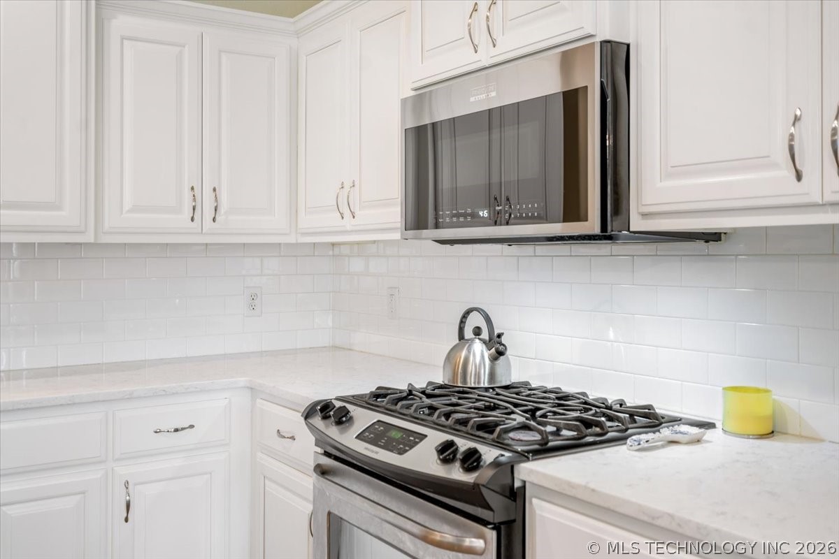 15517 E 87th Place N Owasso OK 74055
