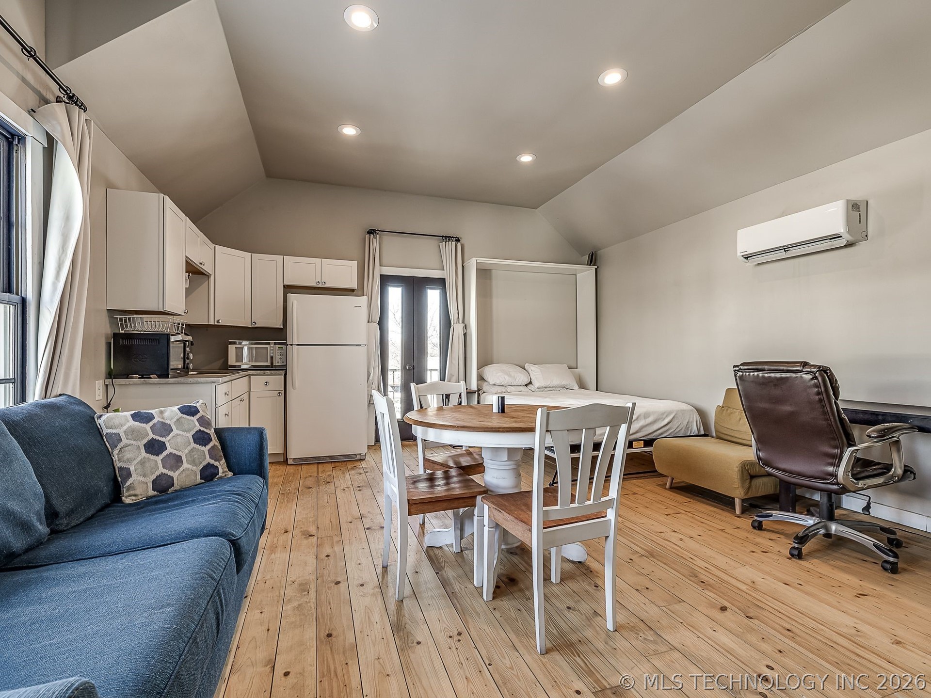 29 Park Street Carlton Landing OK 74432