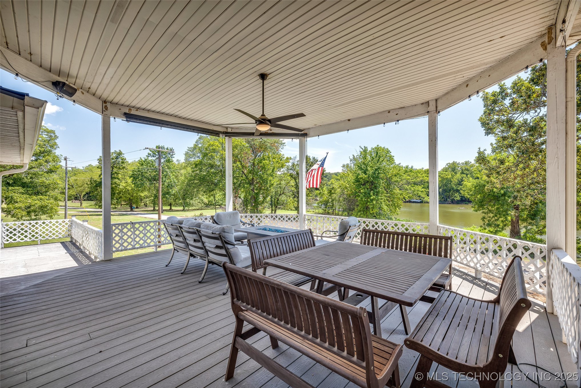 52990 E 260 Road Afton OK 74331