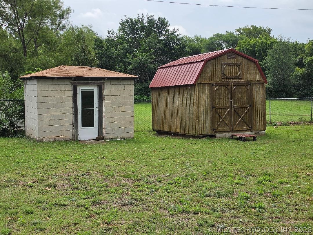 817 W Date Street Okemah OK 74859