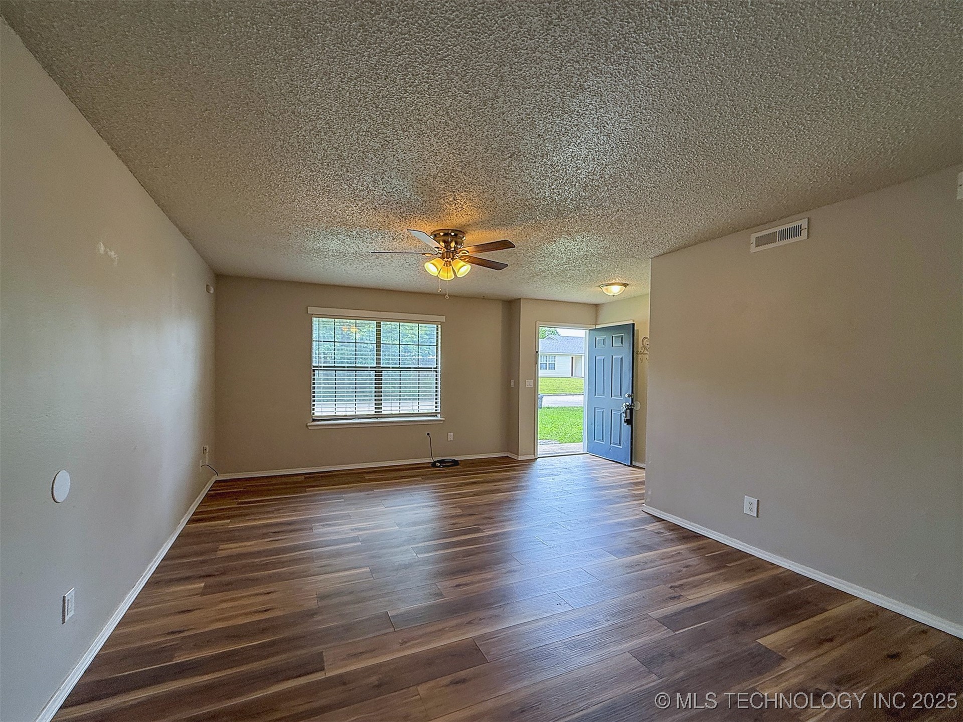 825 N Summer Tree Drive Ada OK 74820