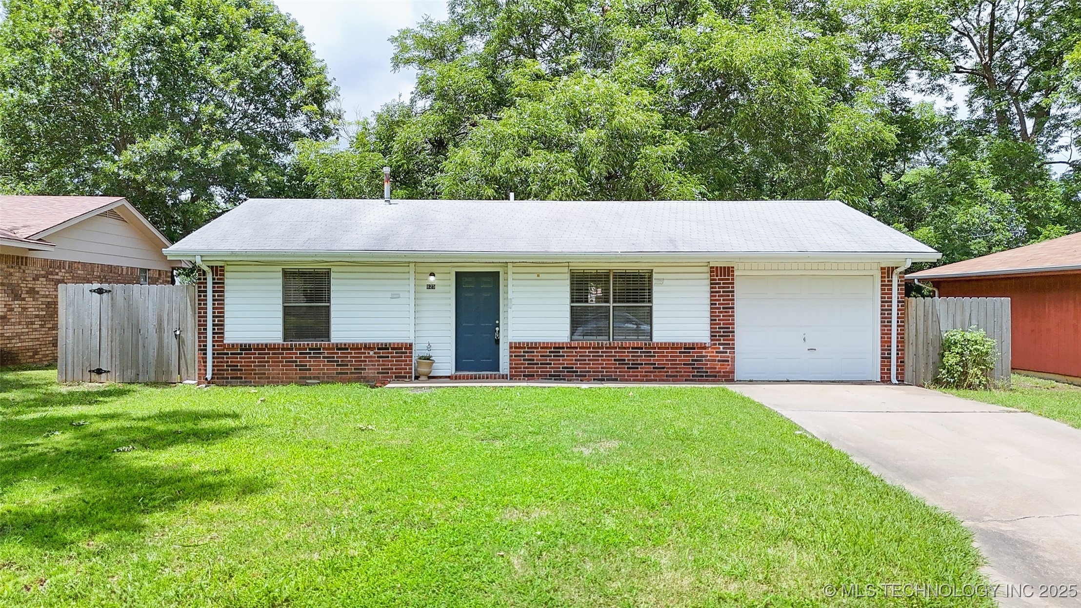 825 N Summer Tree Drive Ada OK 74820