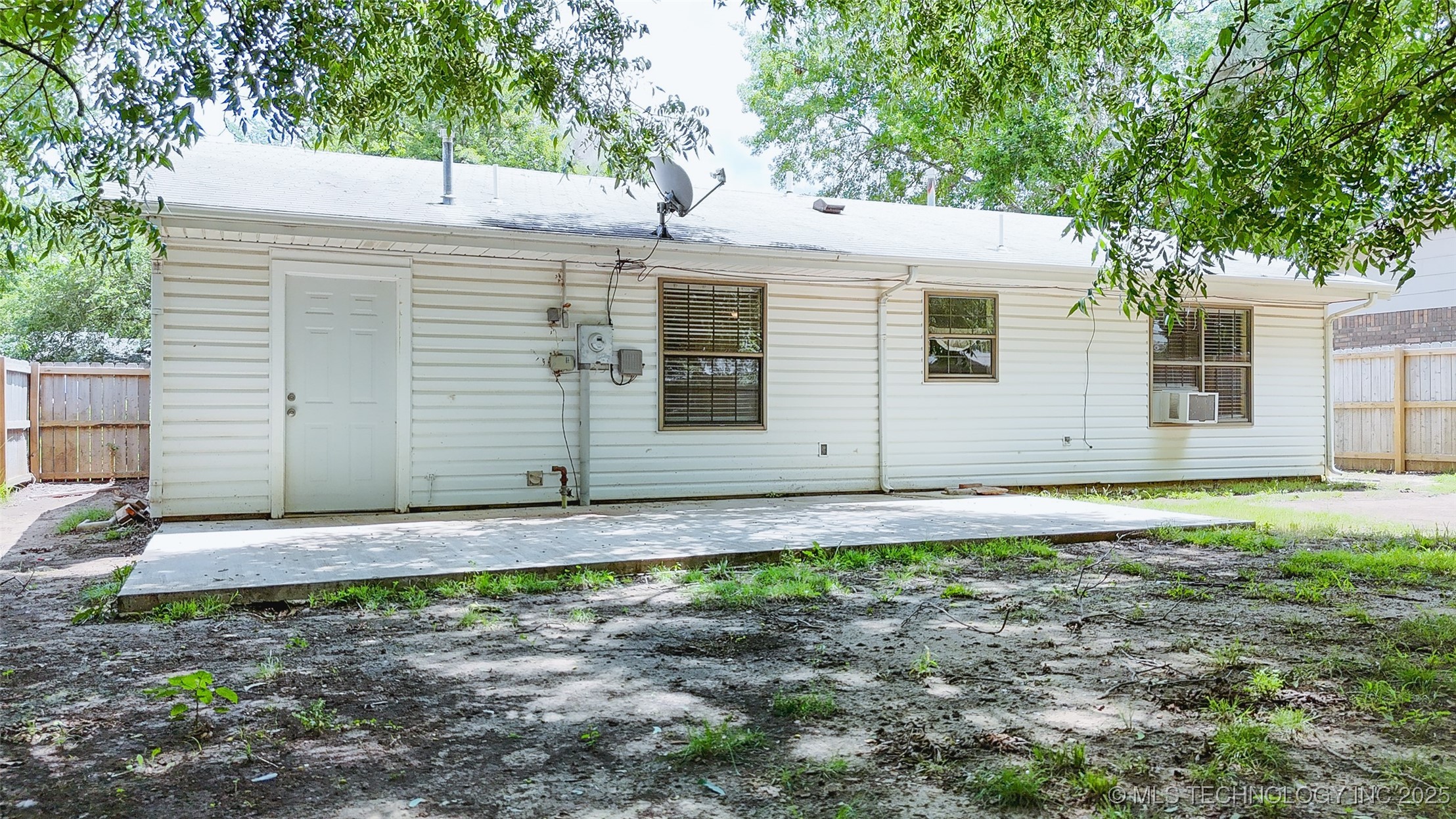 825 N Summer Tree Drive Ada OK 74820