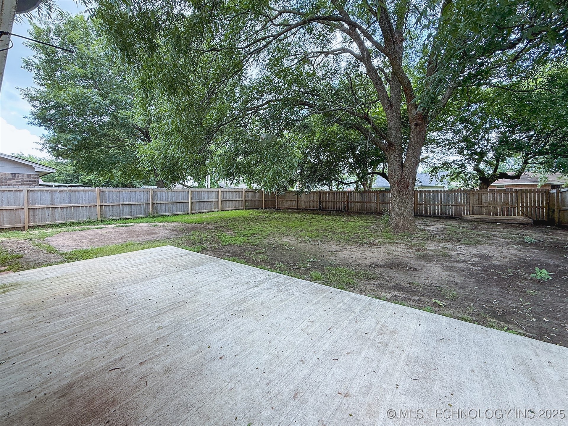 825 N Summer Tree Drive Ada OK 74820