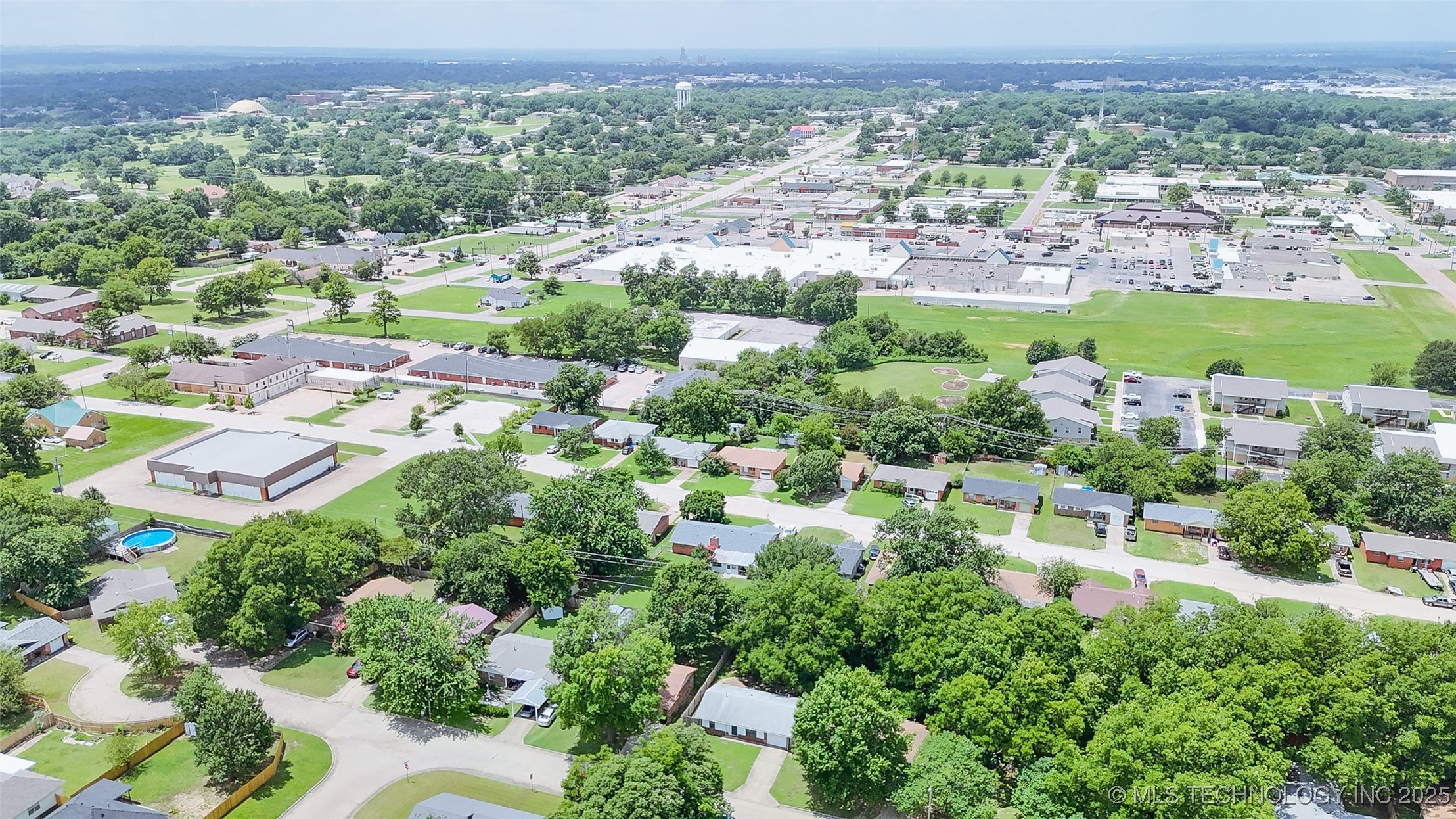 825 N Summer Tree Drive Ada OK 74820