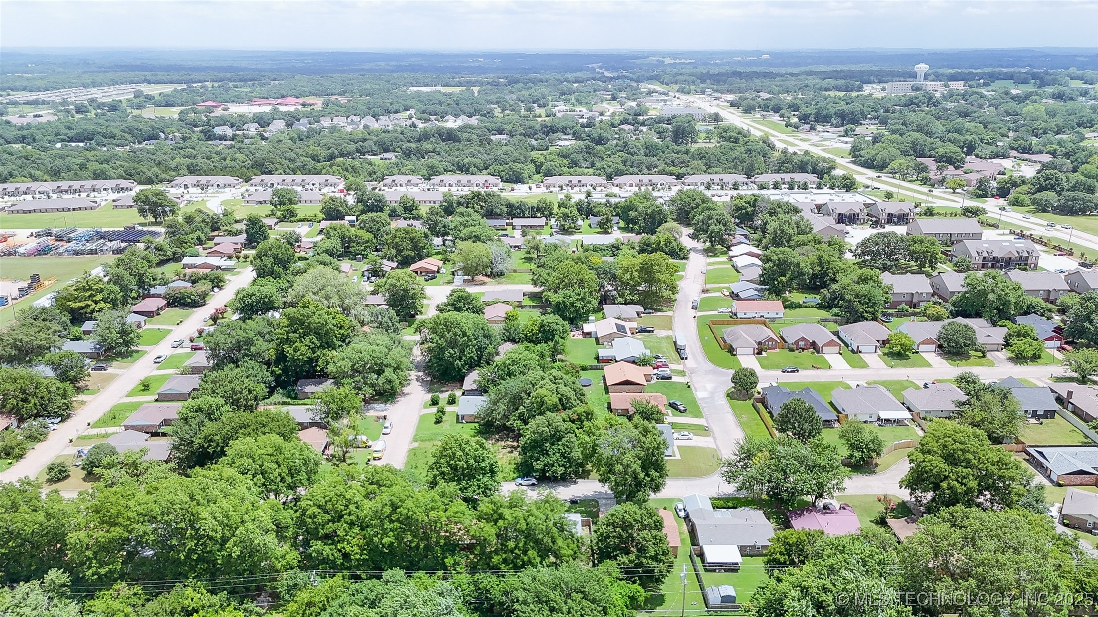 825 N Summer Tree Drive Ada OK 74820