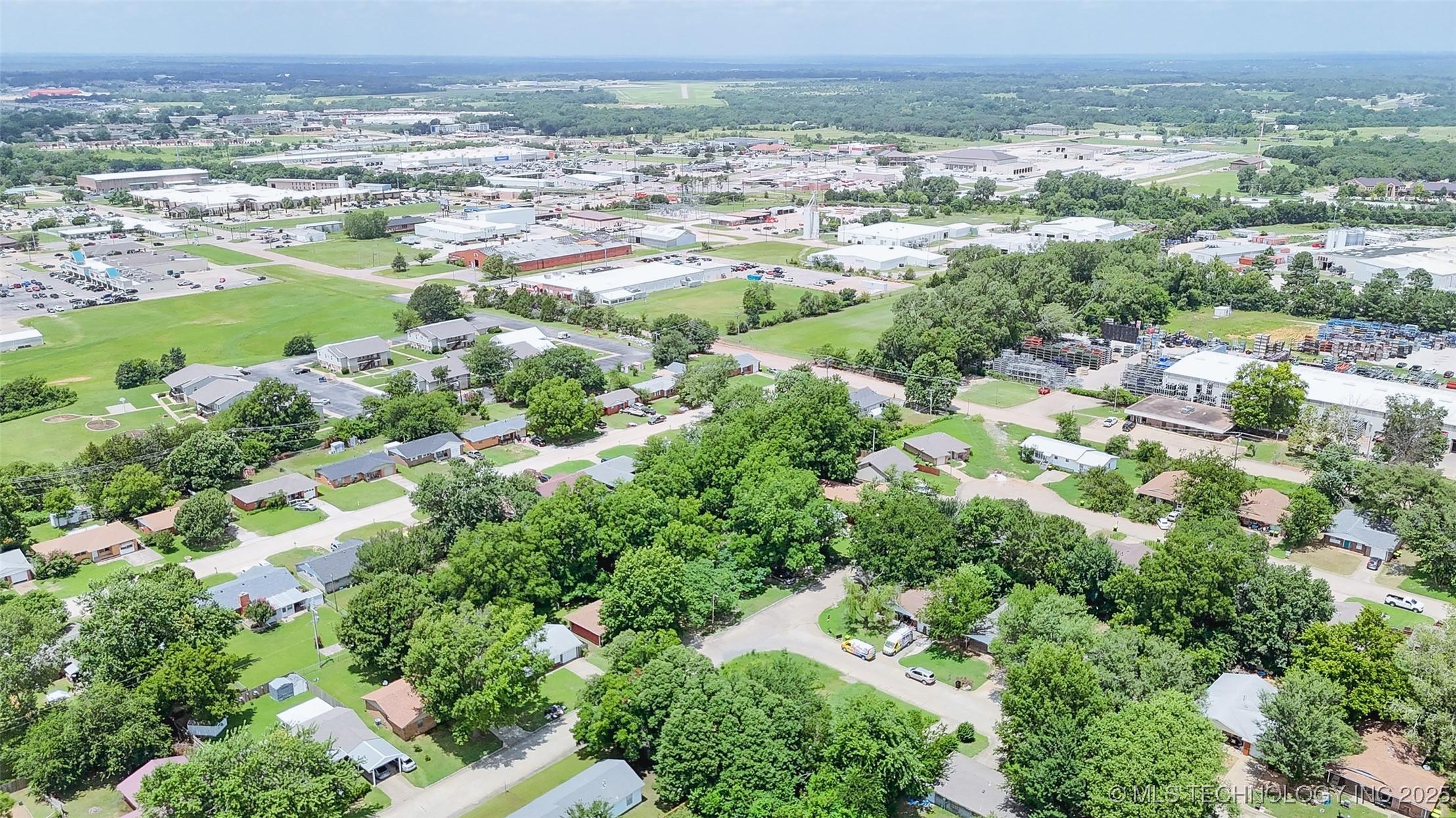 825 N Summer Tree Drive Ada OK 74820