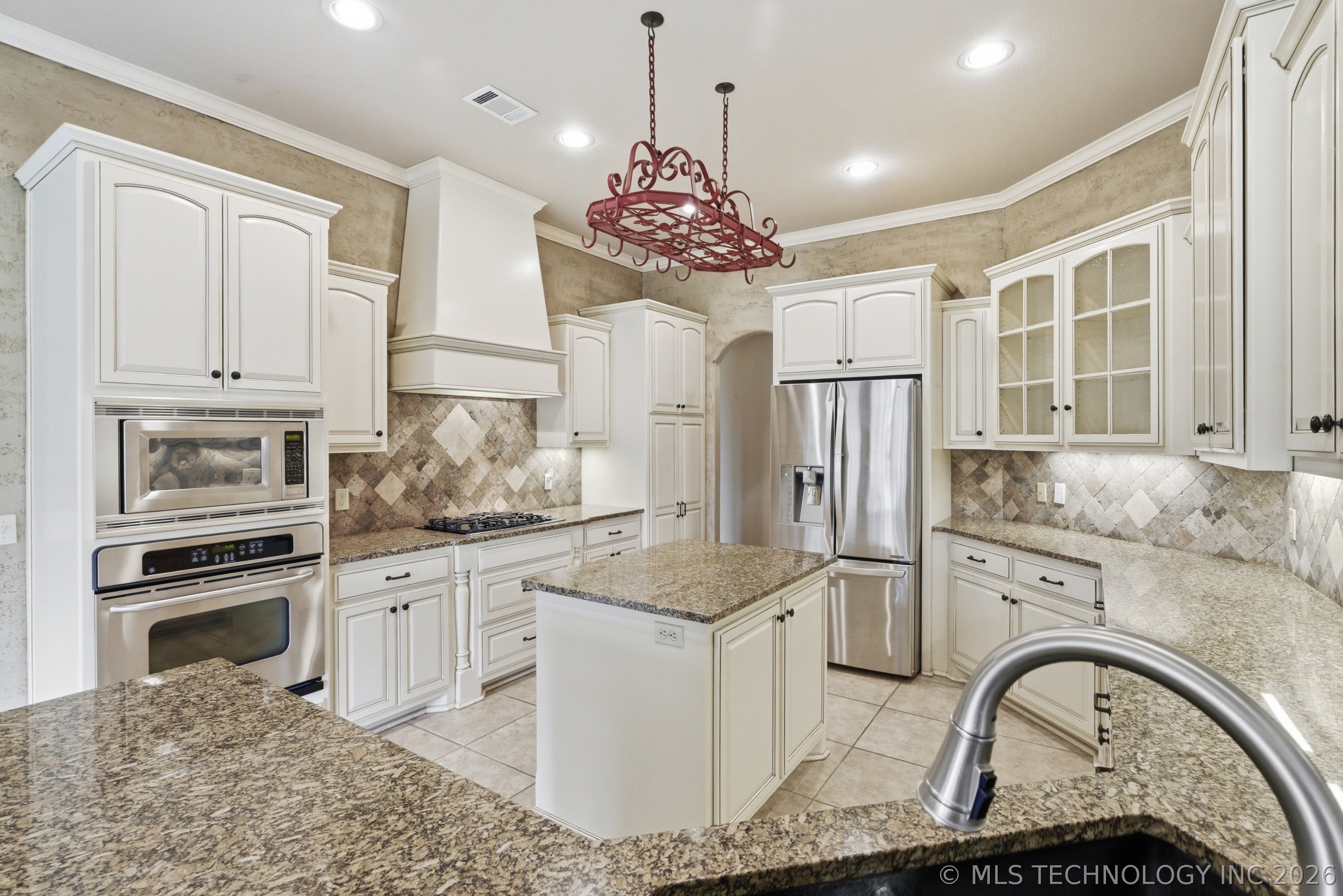 7337 S 285 Place E Broken Arrow OK 74014