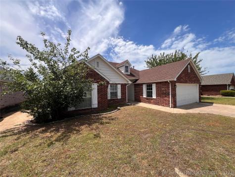 10766 E 121st Street N Collinsville OK 74021