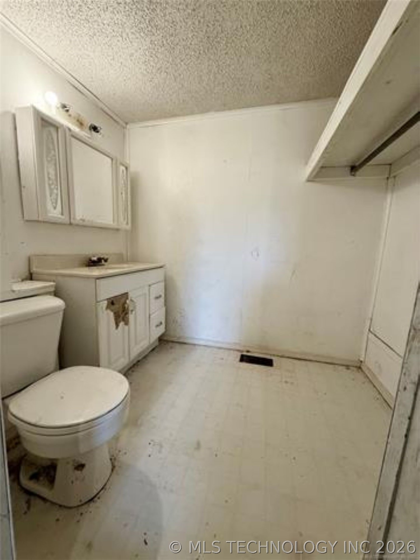 26945 S 206 Road Henryetta OK 74437
