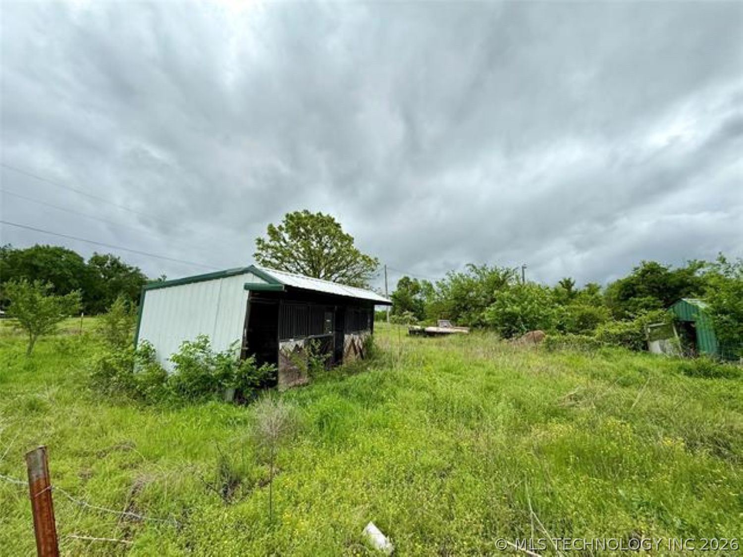 26945 S 206 Road Henryetta OK 74437