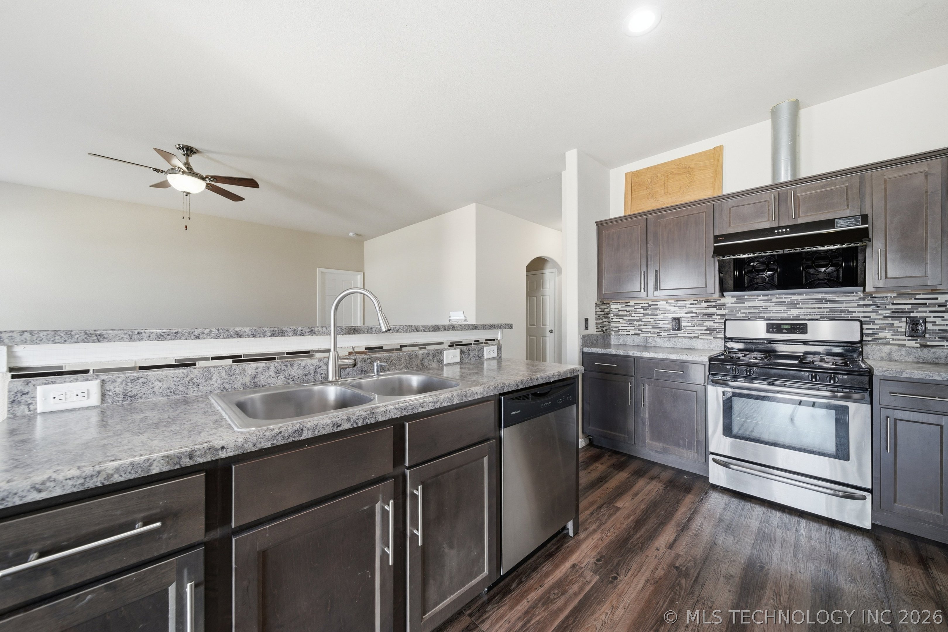 6057 E 147th Street S Bixby OK 74008