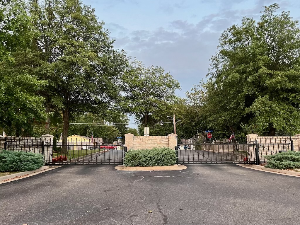 4611 S Royal Dublin Lane Broken Arrow OK 74011