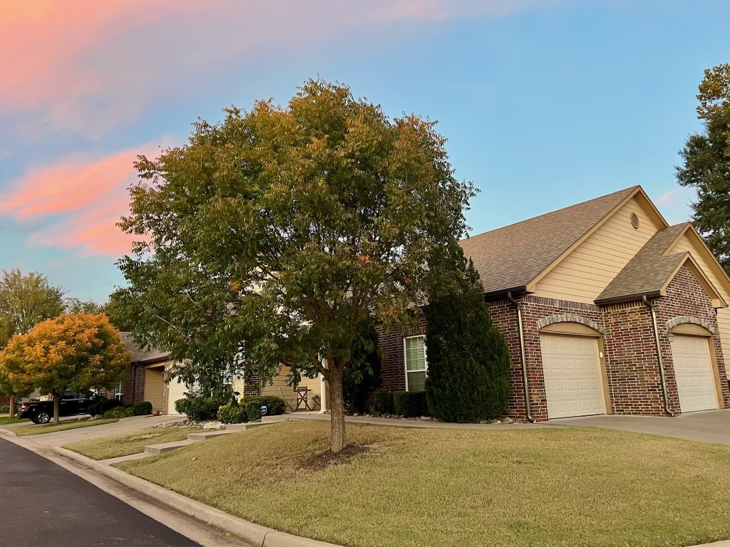 4611 S Royal Dublin Lane Broken Arrow OK 74011