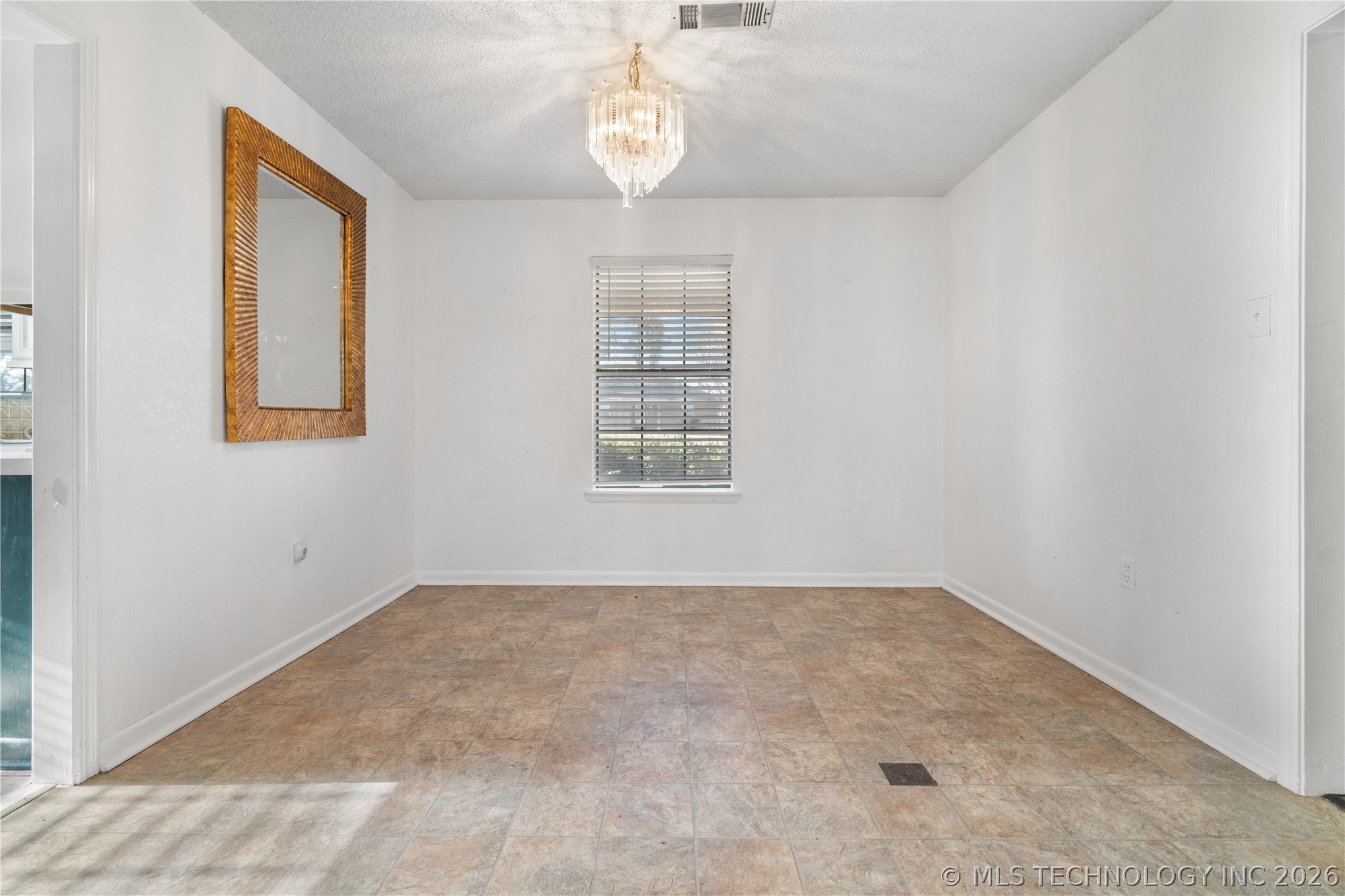 111 Meadowlark Lane Durant OK 74701