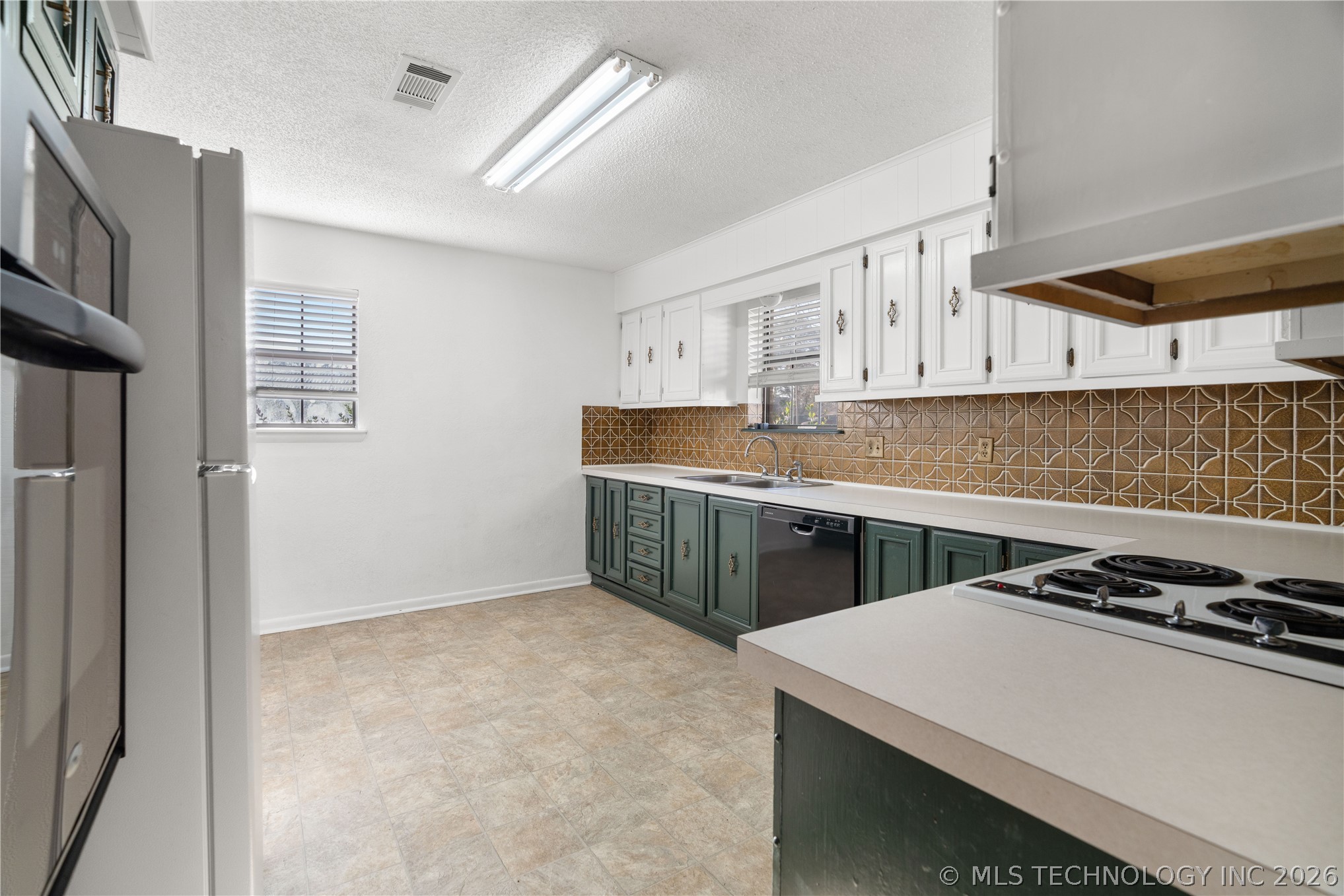 111 Meadowlark Lane Durant OK 74701