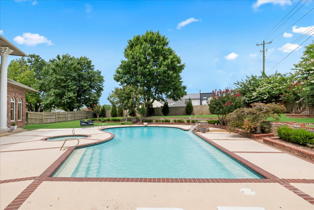 4937 E 92nd Street Tulsa OK 74137