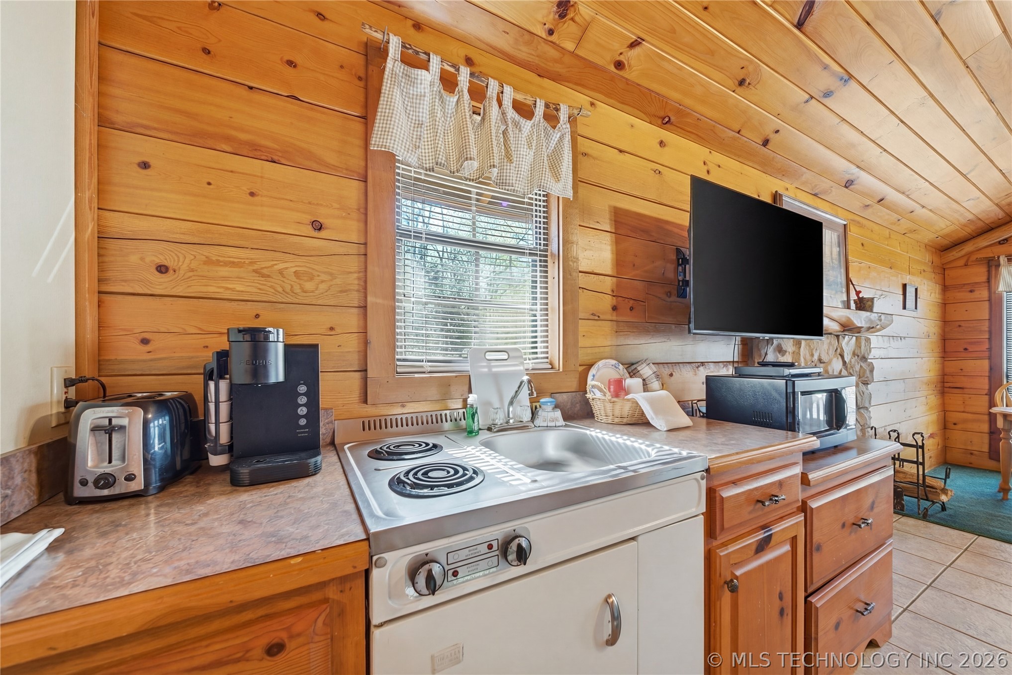 33635 Dock Road Ketchum OK 74331