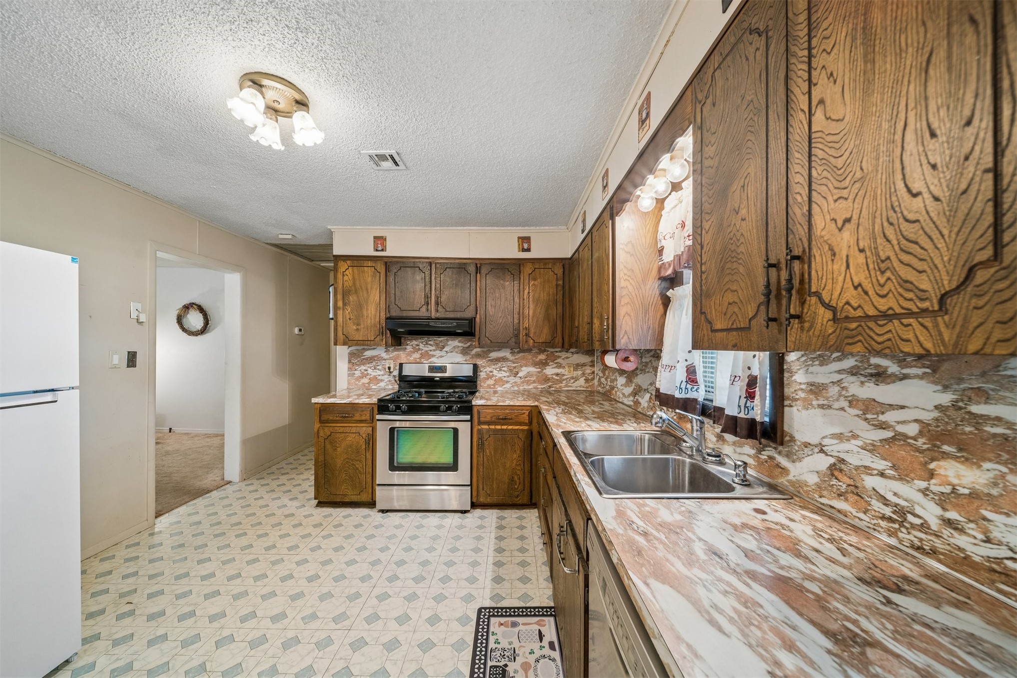 24952 E 101st Street S Broken Arrow OK 74014