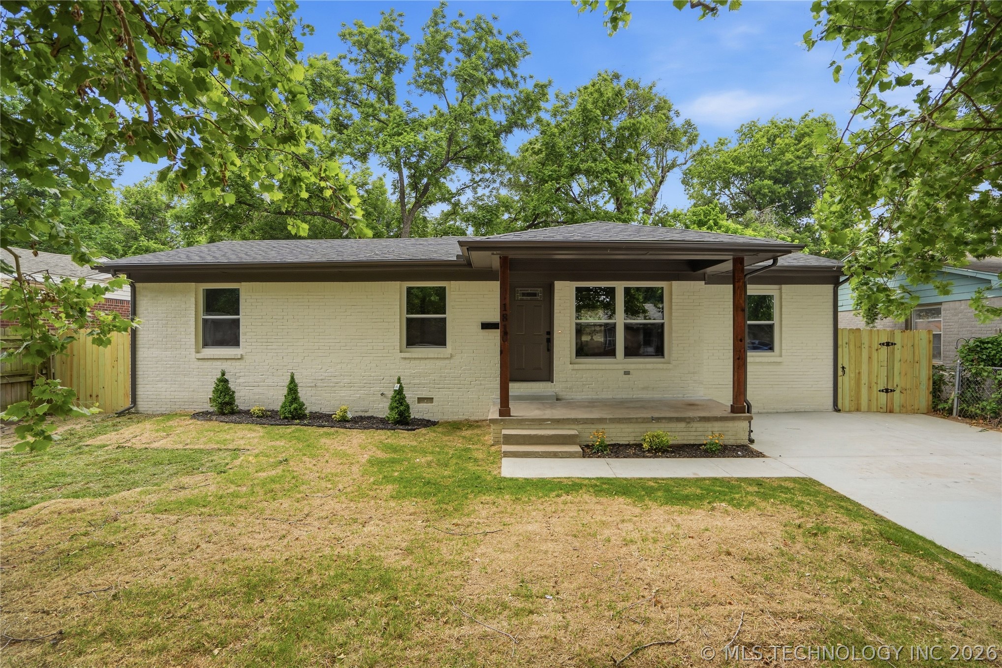 1810 S Hudson Avenue Tulsa OK 74112