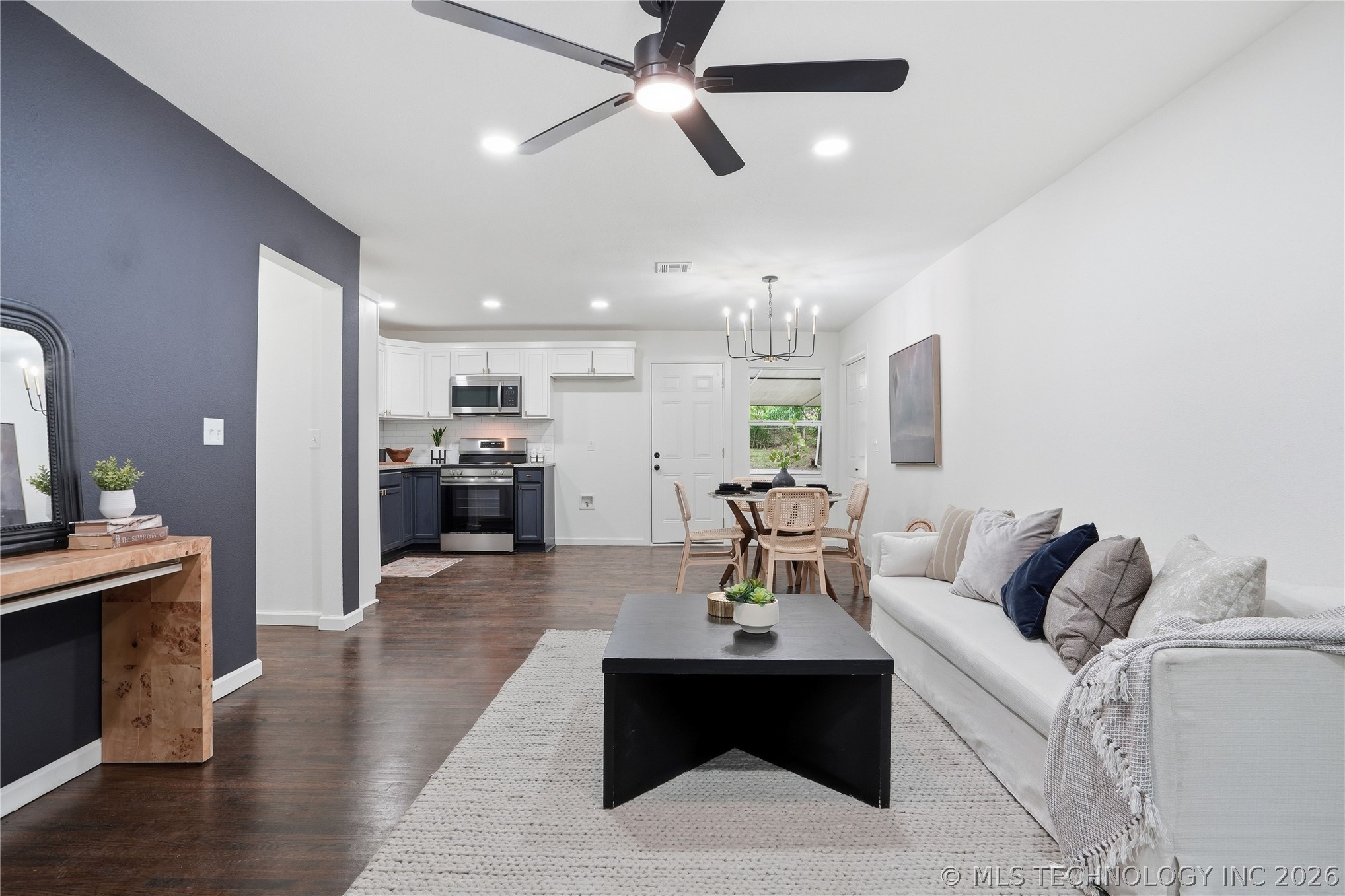 1810 S Hudson Avenue Tulsa OK 74112