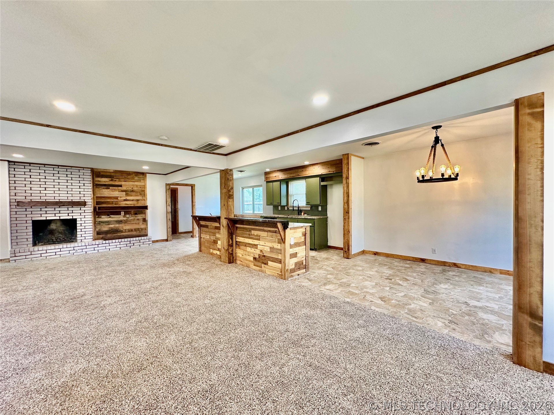 9440 E 38th Place S Tulsa OK 74145