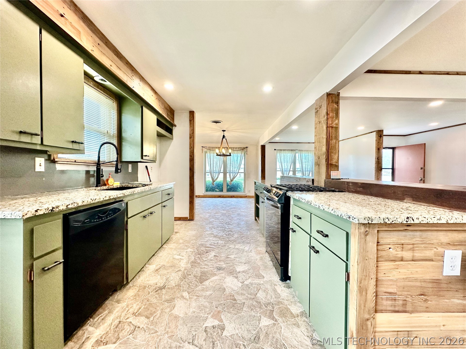 9440 E 38th Place S Tulsa OK 74145
