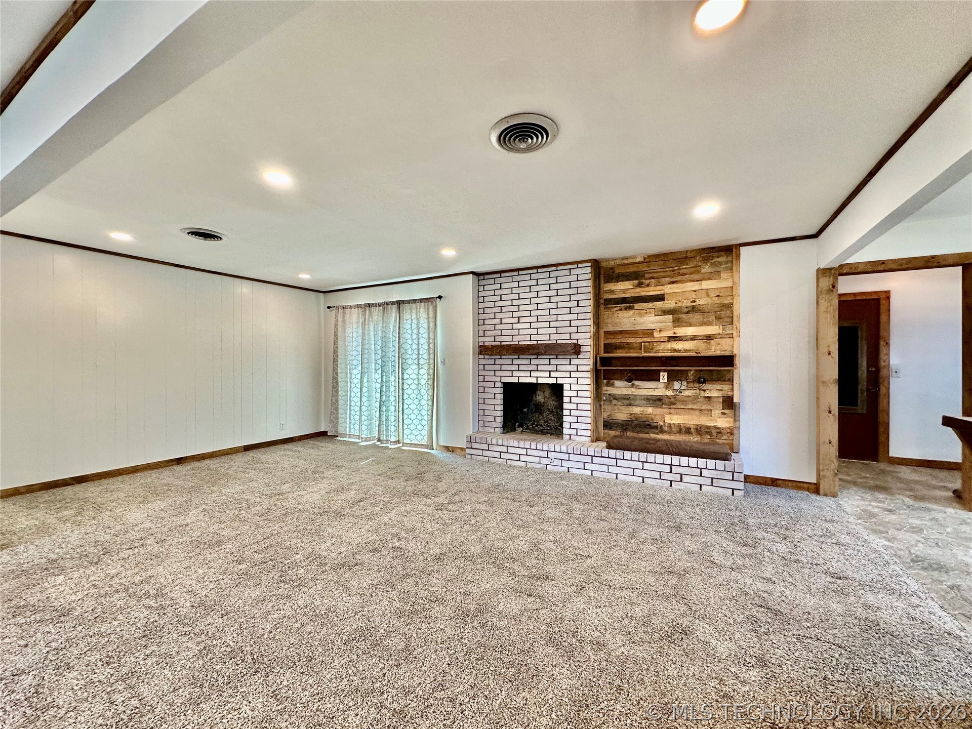 9440 E 38th Place S Tulsa OK 74145