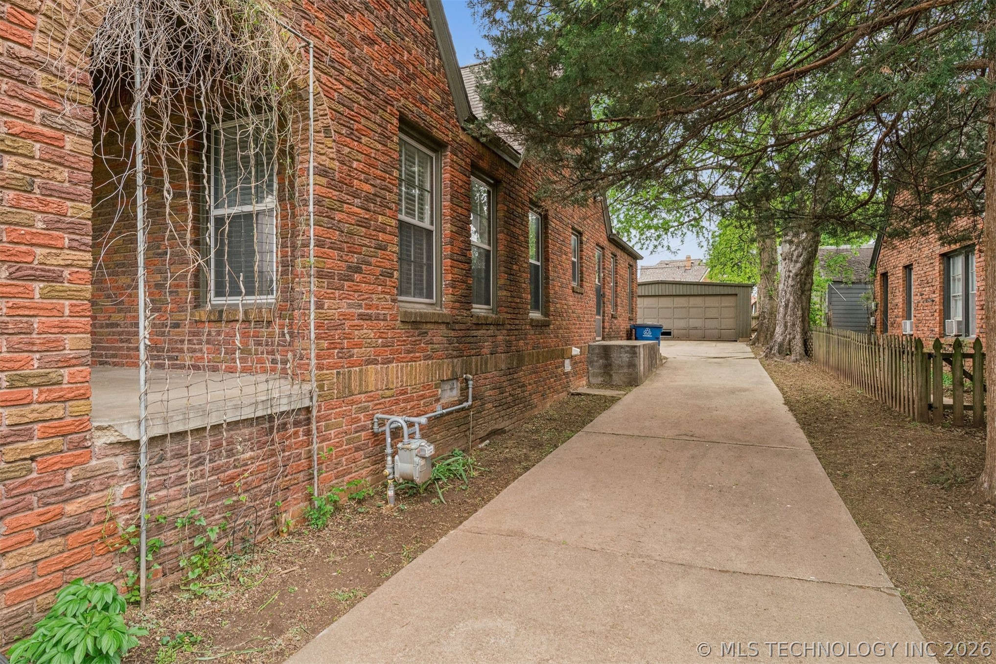 2608 E 13th Place Tulsa OK 74103