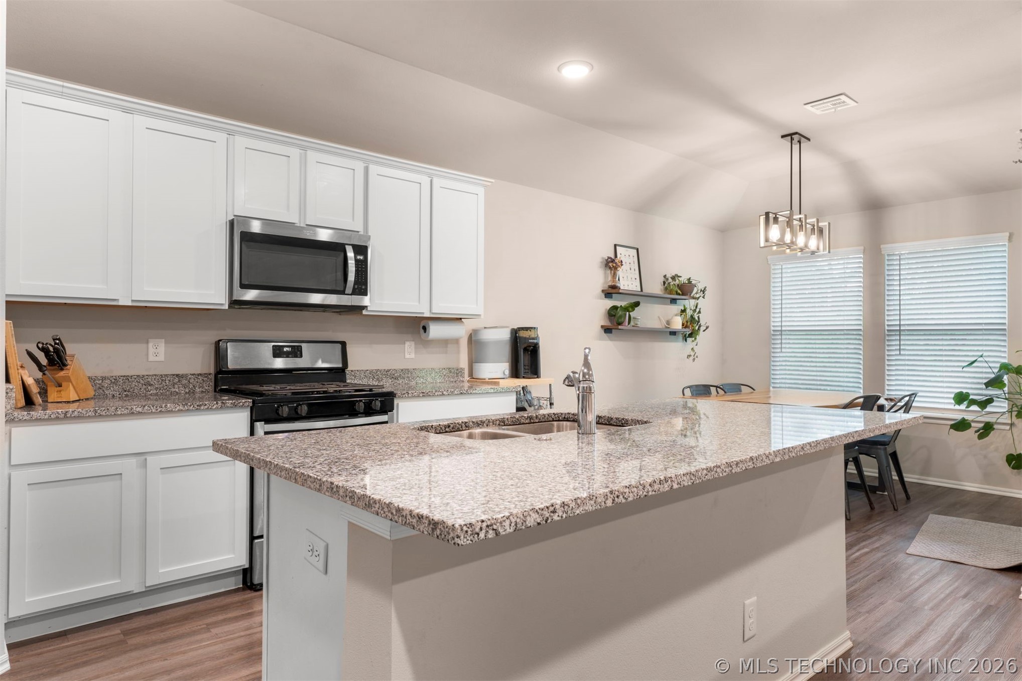 3313 N 23 Westavenue Tulsa OK 74127