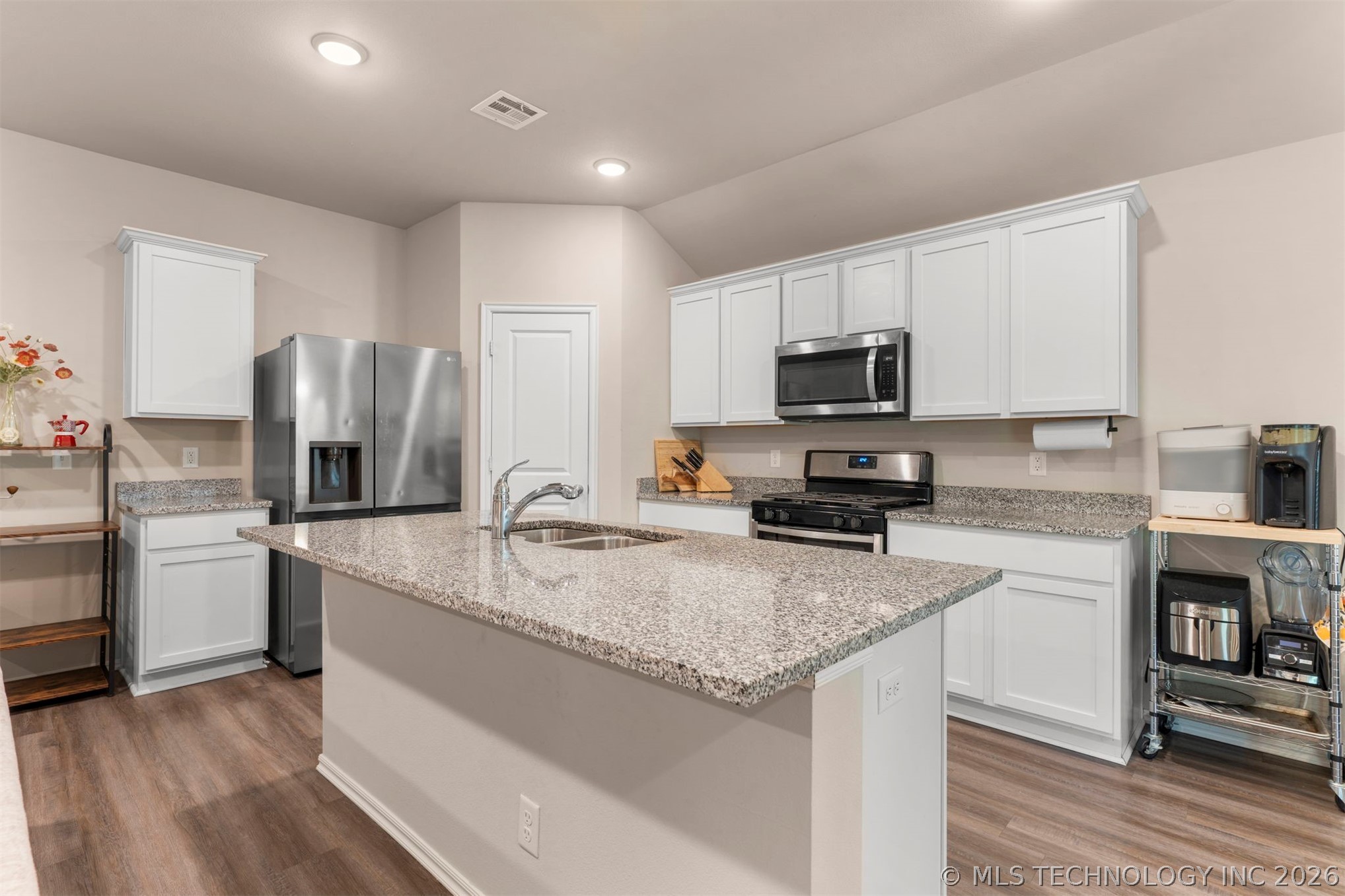 3313 N 23 Westavenue Tulsa OK 74127