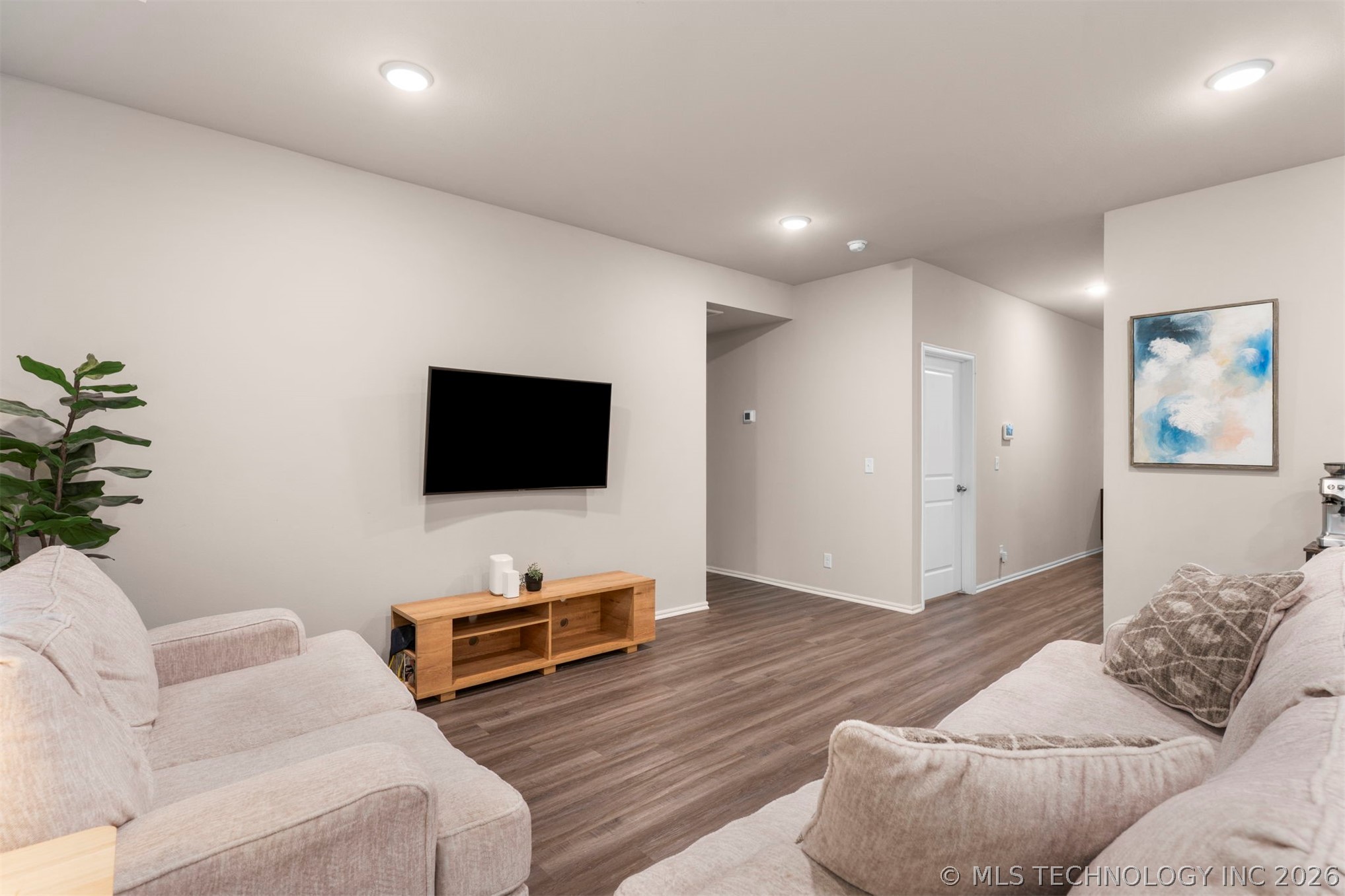 3313 N 23 Westavenue Tulsa OK 74127