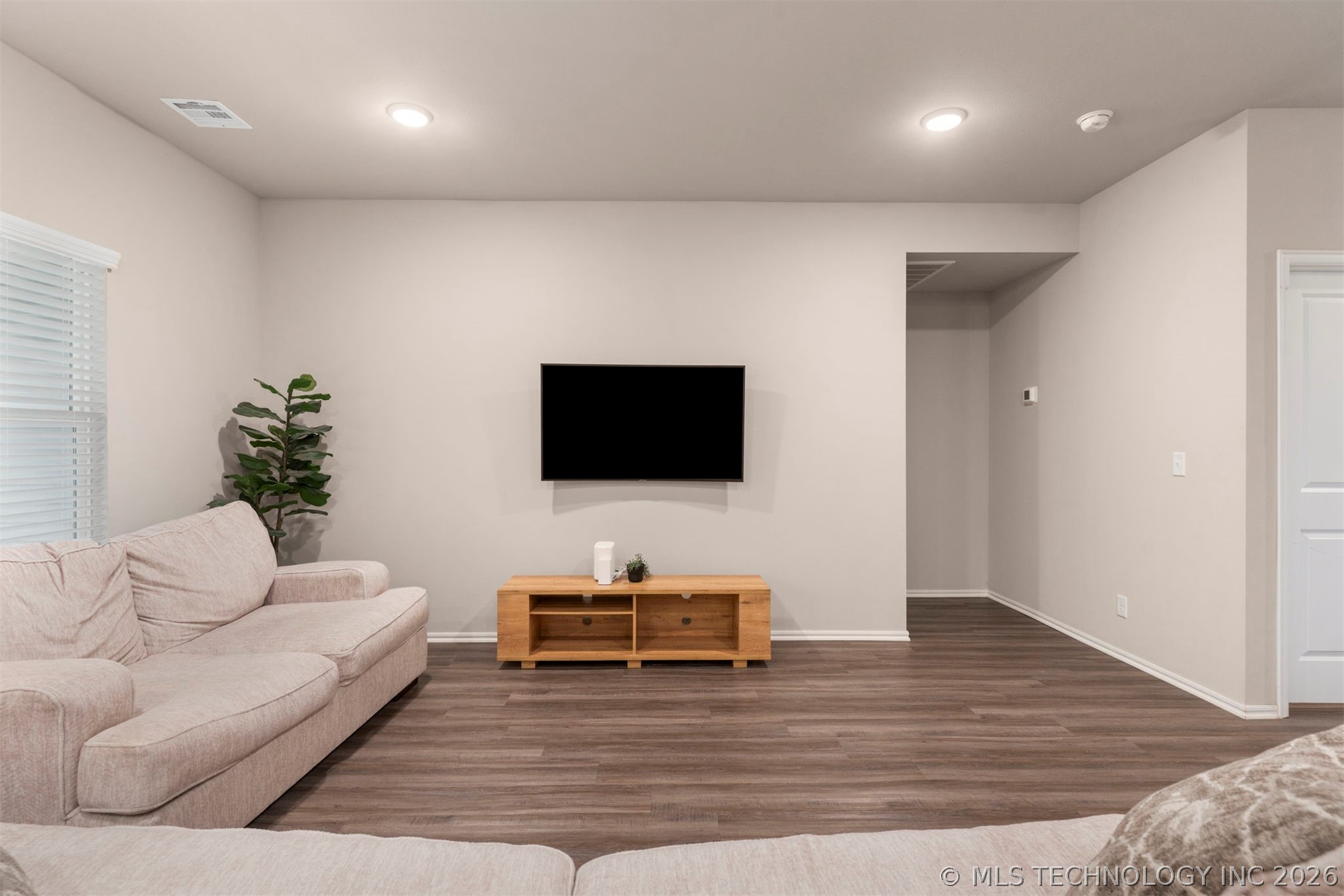 3313 N 23 Westavenue Tulsa OK 74127