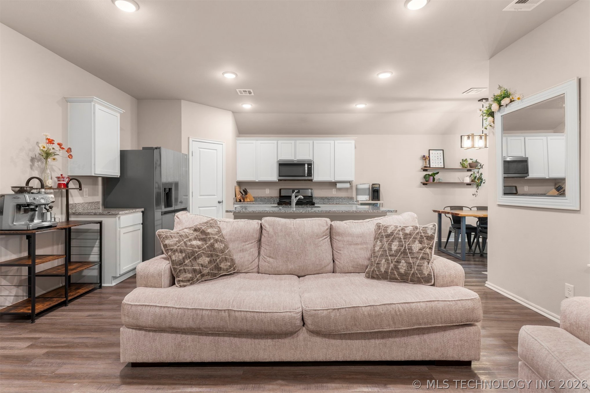 3313 N 23 Westavenue Tulsa OK 74127