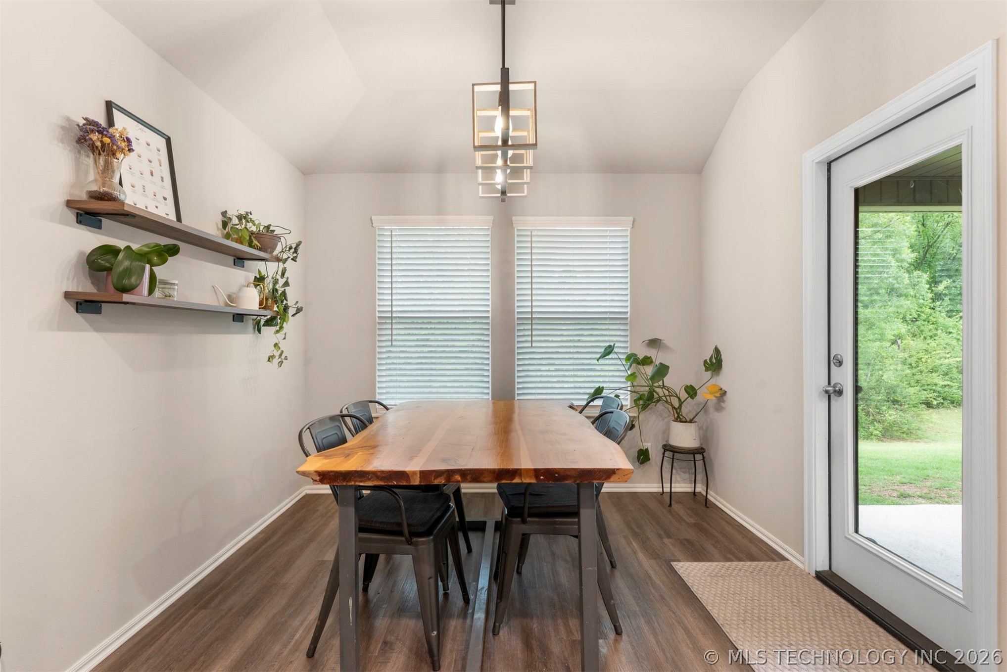 3313 N 23 Westavenue Tulsa OK 74127