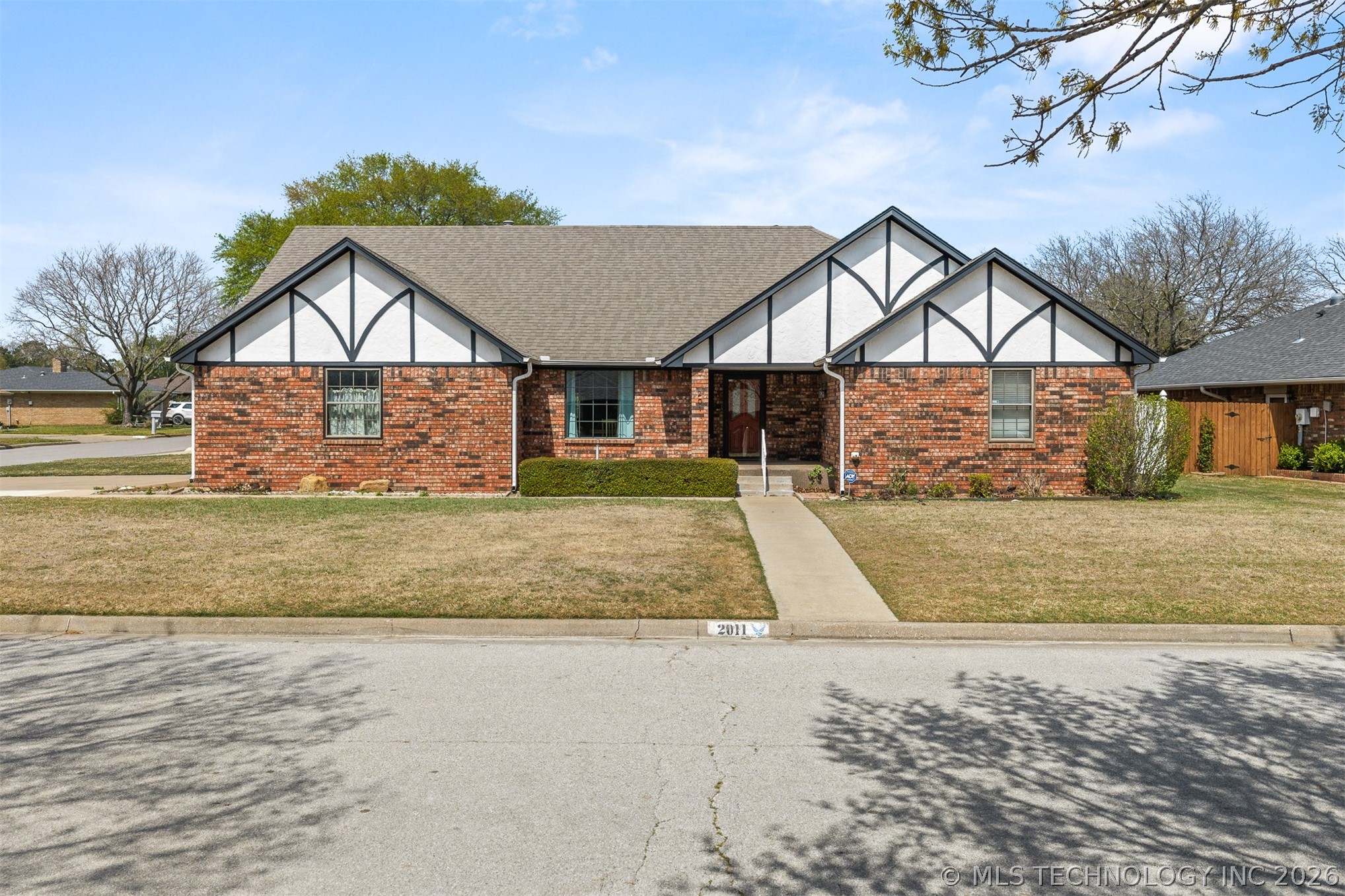 2011 NW 8th Ardmore OK 73401