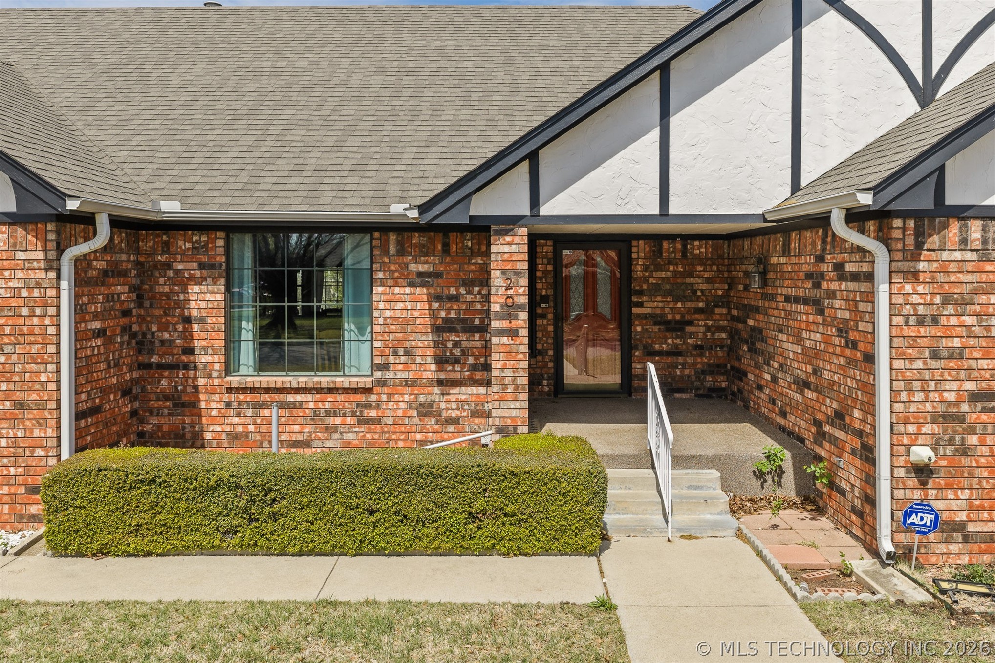 2011 NW 8th Ardmore OK 73401
