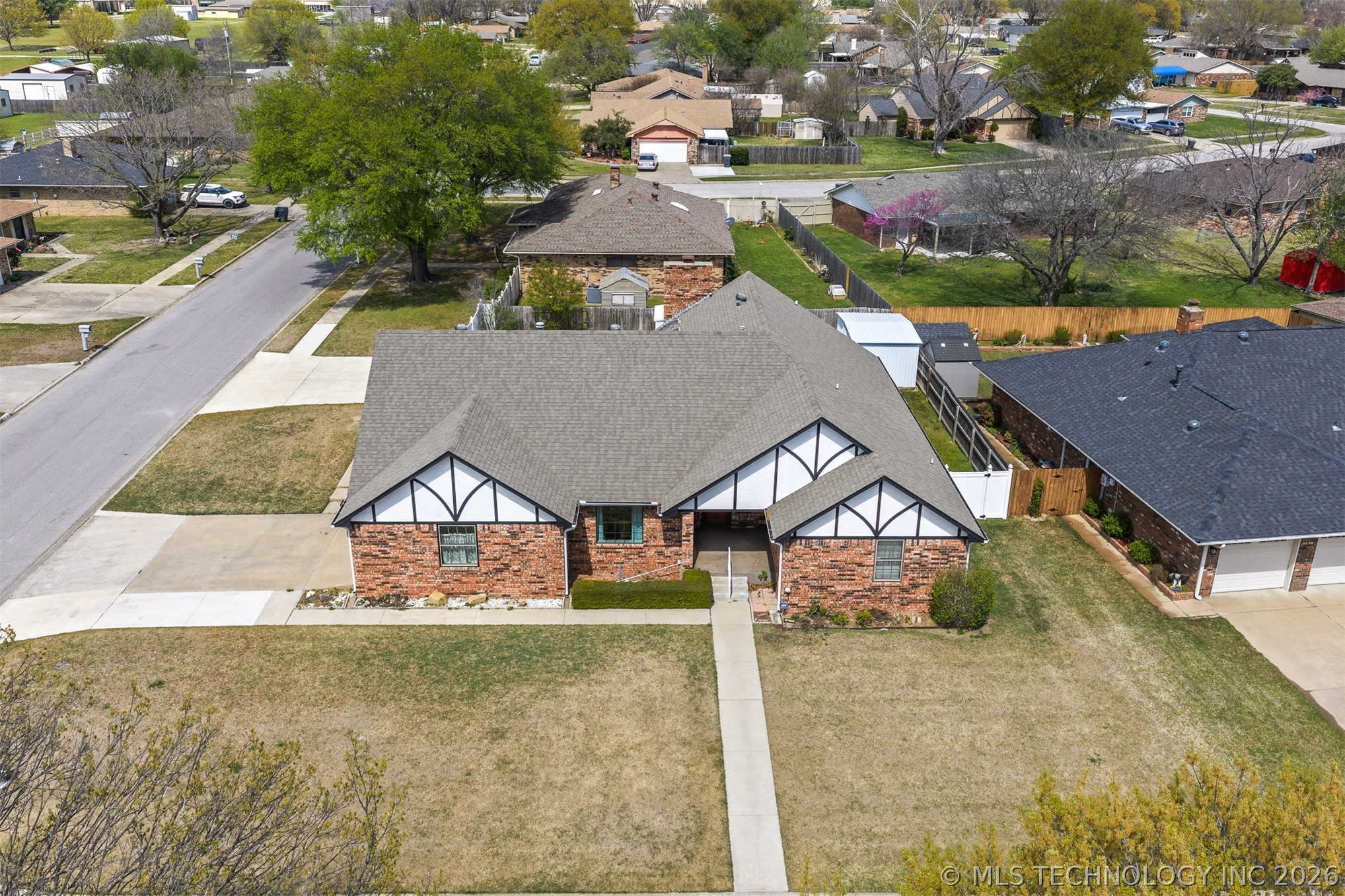 2011 NW 8th Ardmore OK 73401