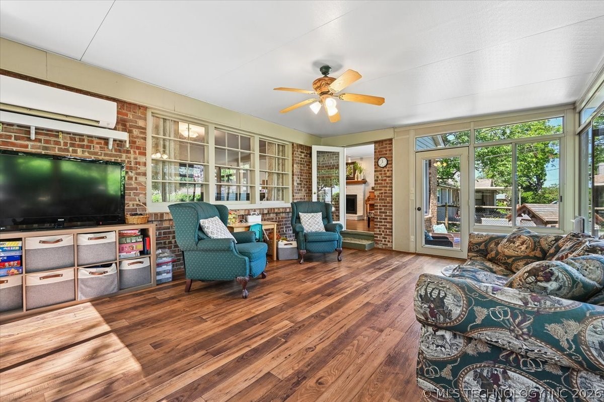 4417 E 58th Place Tulsa OK 74135