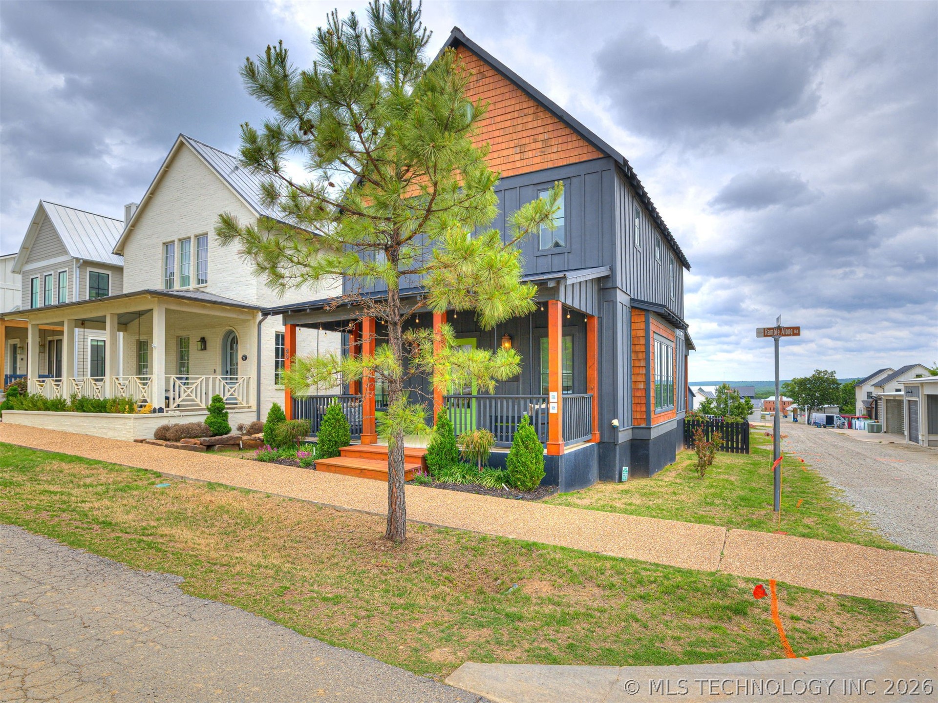 40 Ramble Along Road Carlton Landing OK 74432