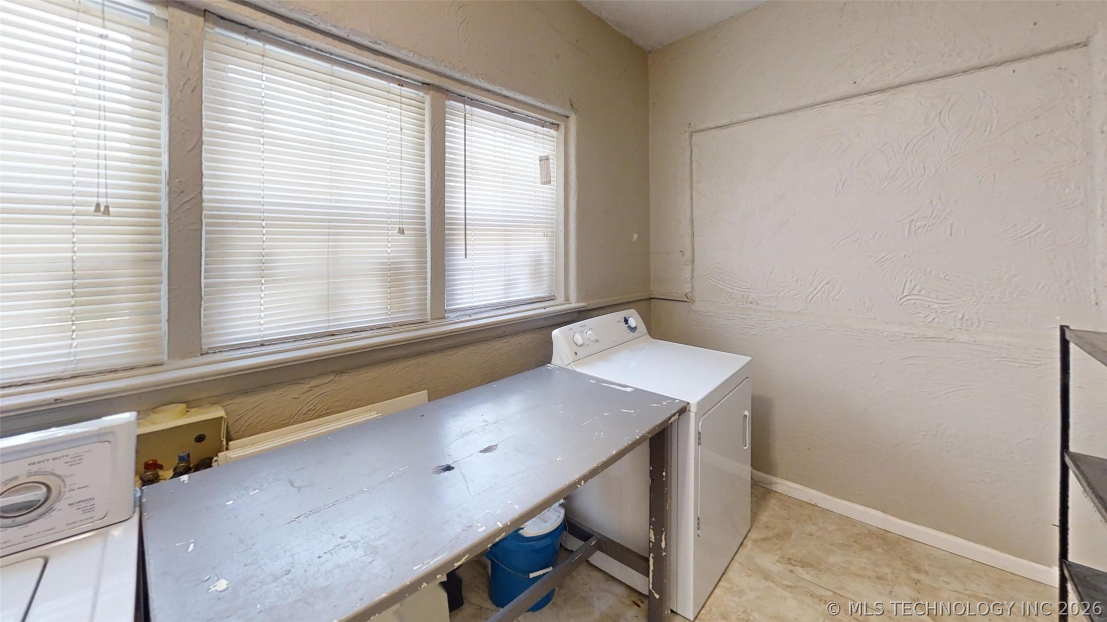855 N Delaware Place Tulsa OK 74110
