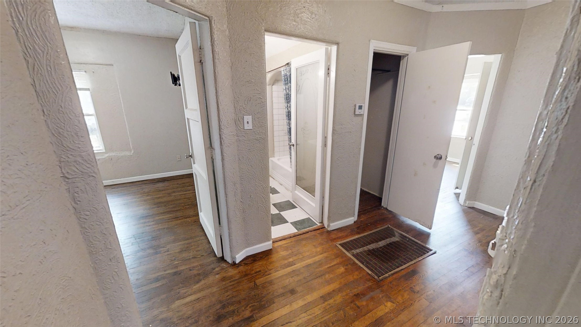 855 N Delaware Place Tulsa OK 74110