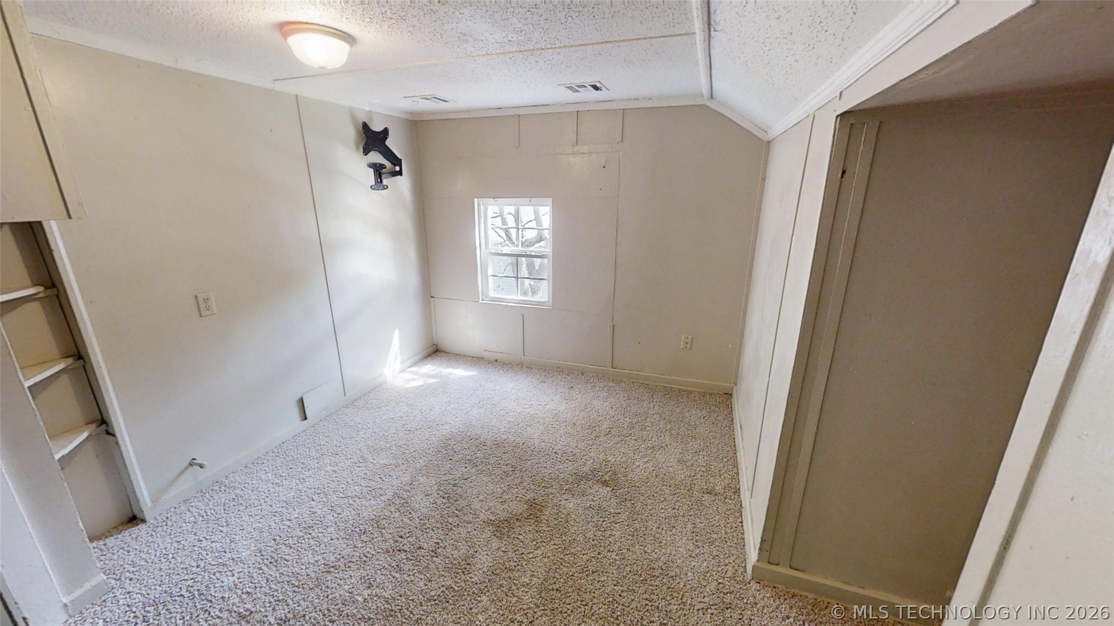 855 N Delaware Place Tulsa OK 74110