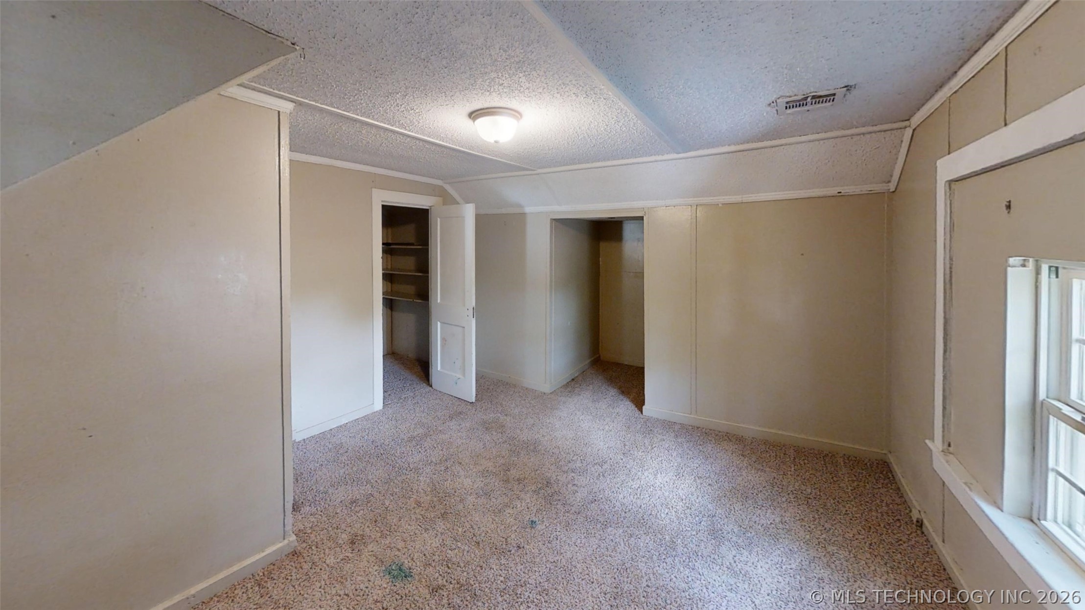 855 N Delaware Place Tulsa OK 74110