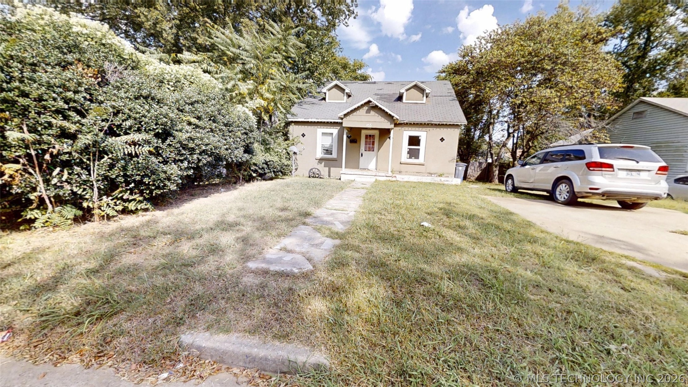 855 N Delaware Place Tulsa OK 74110