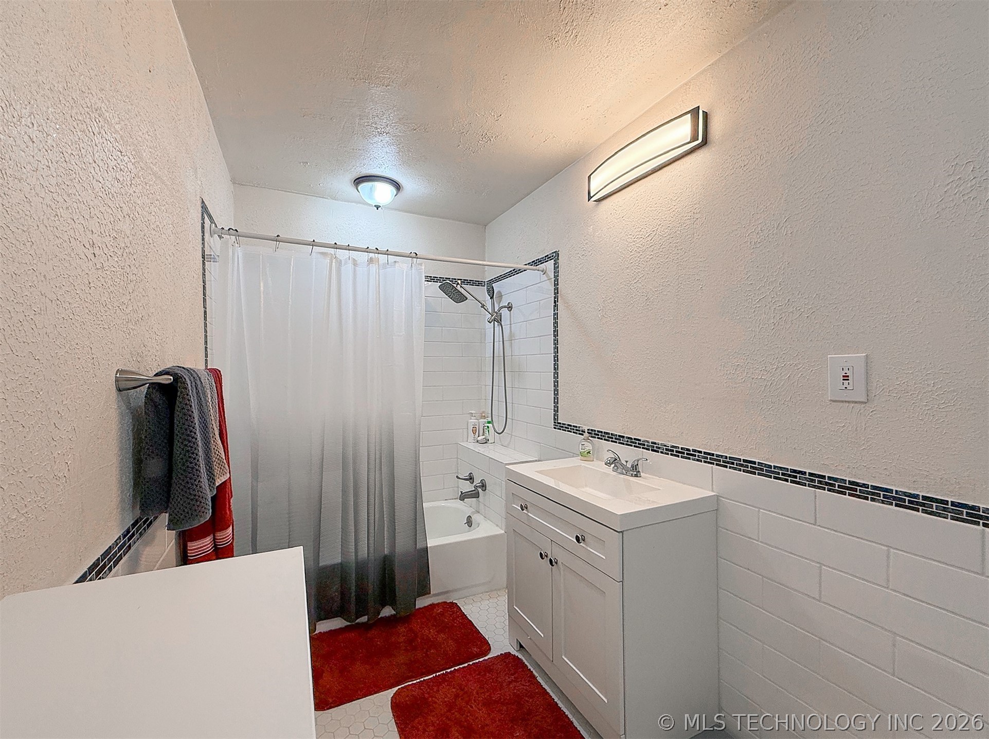 627 W 7th Street Ada OK 74820