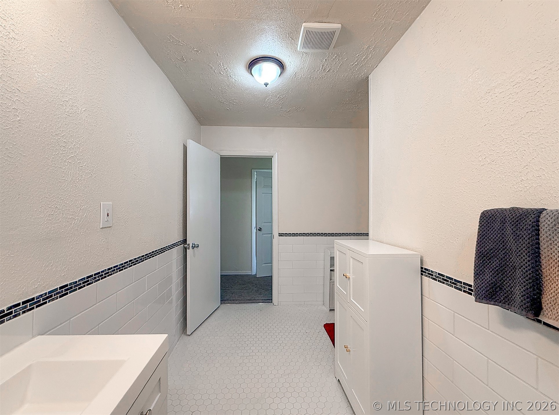 627 W 7th Street Ada OK 74820