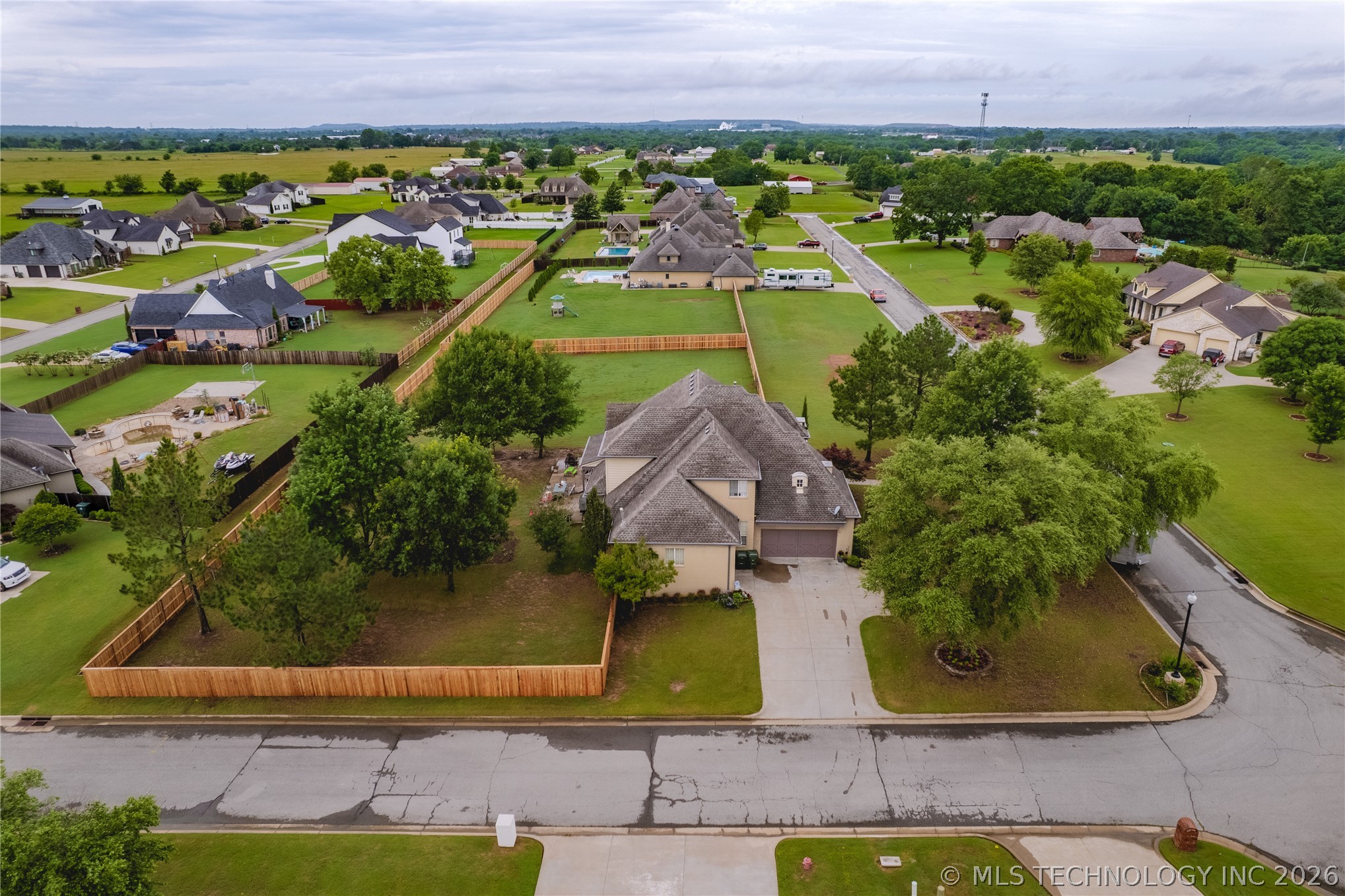 1901 E Woodland Circle Muskogee OK 74403