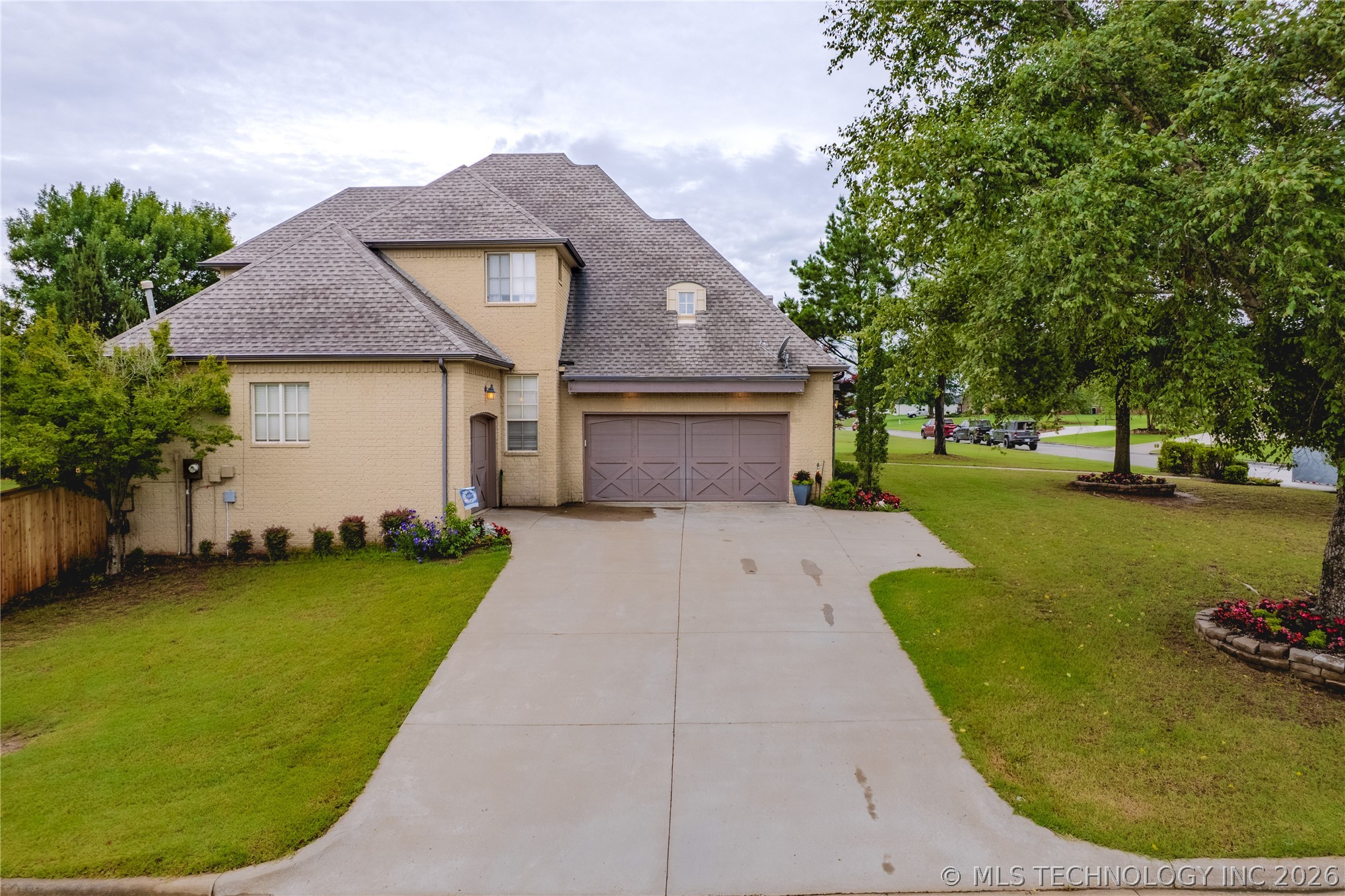 1901 E Woodland Circle Muskogee OK 74403